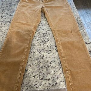 listing-status-banner